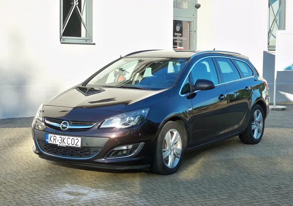 opel Opel Astra cena 34500 przebieg: 191000, rok produkcji 2012 z Kraków